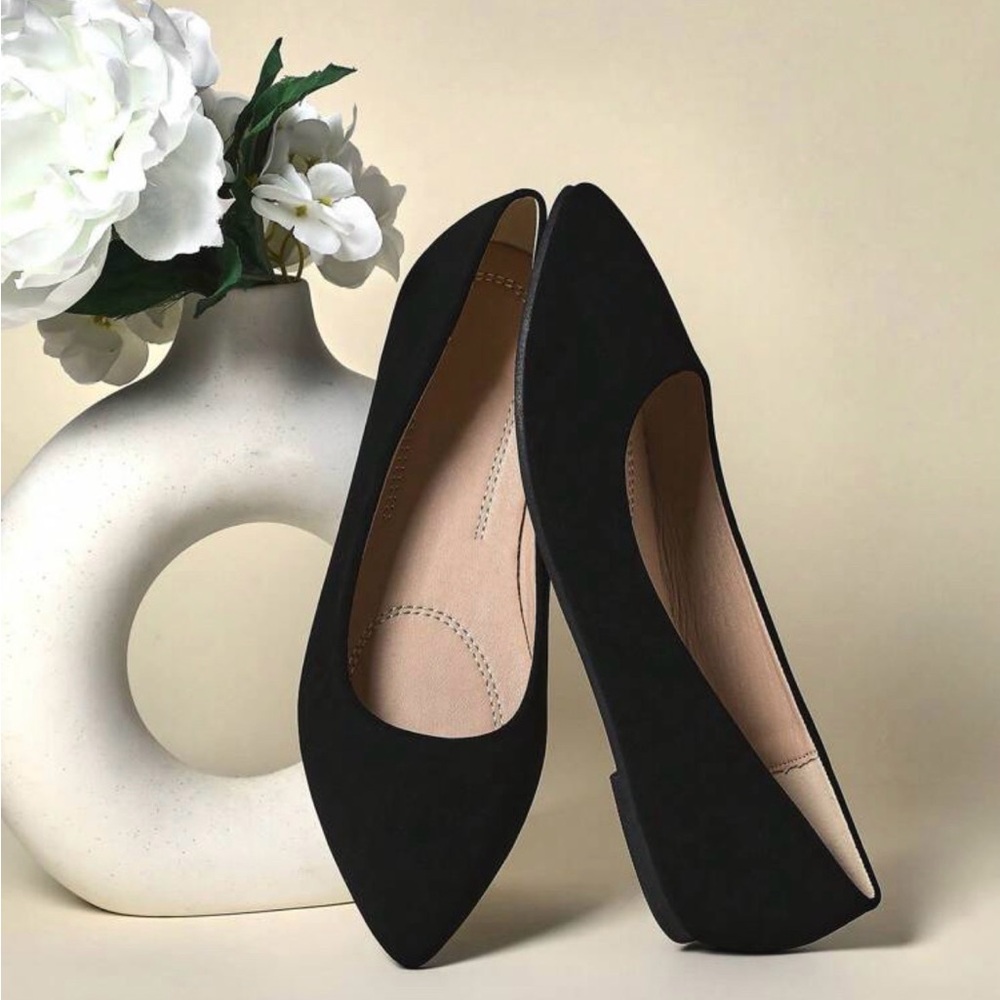 SHEIN Classic Black Flats